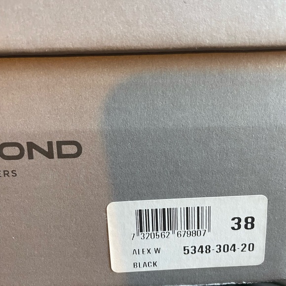 VAGABOND ALEX W LOAFER - POLISHED BLACK 38 with box - Picture 12 of 14